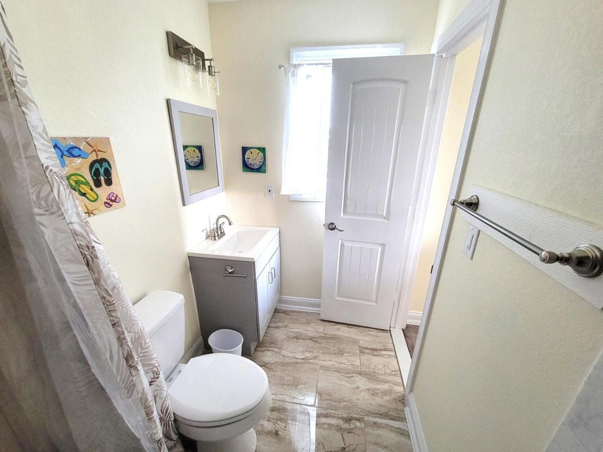 8018 Beach Rd, Semi-Oceanfront, Pool/Hot Tub ナグス・ヘッド エクステリア 写真