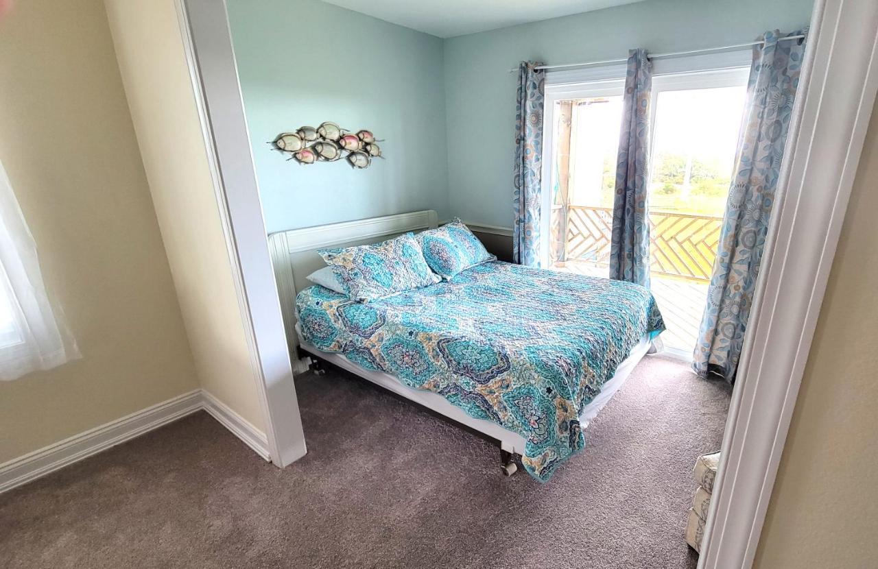 8018 Beach Rd, Semi-Oceanfront, Pool/Hot Tub ナグス・ヘッド エクステリア 写真