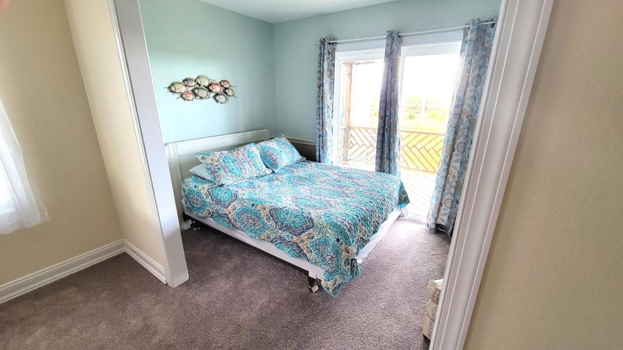 8018 Beach Rd, Semi-Oceanfront, Pool/Hot Tub ナグス・ヘッド エクステリア 写真