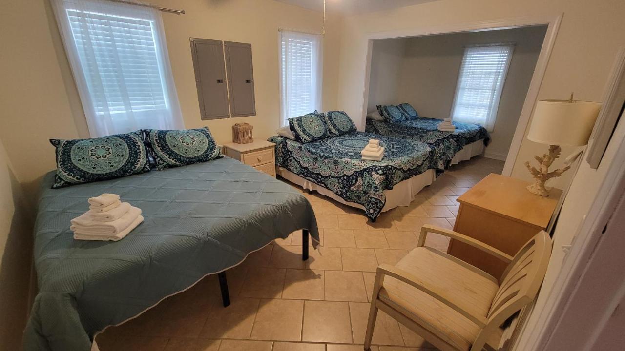 8018 Beach Rd, Semi-Oceanfront, Pool/Hot Tub ナグス・ヘッド エクステリア 写真